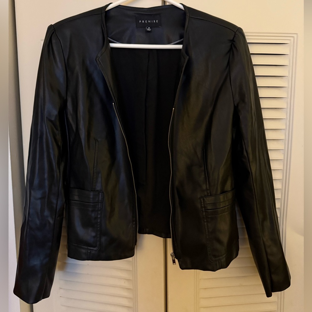 Premise Women's Sleek Black Leather Jacket